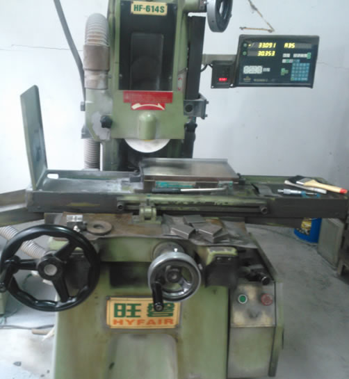 3 high-precision grinding machines